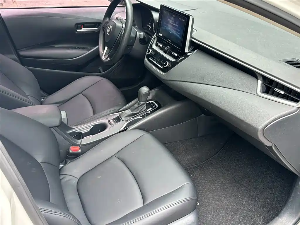 Toyota Corolla 2019 1.2T S-CVT GL-i Elite Edition фото 10