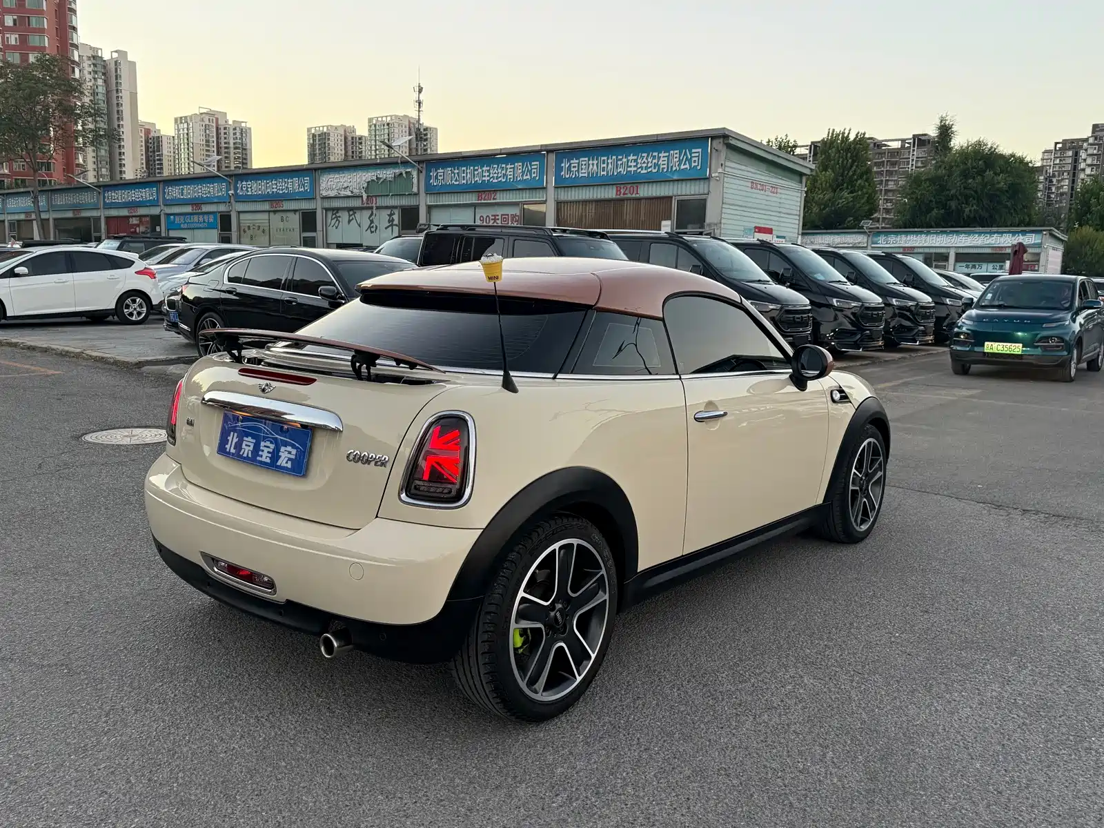 Фото 12 - MINI COUPE