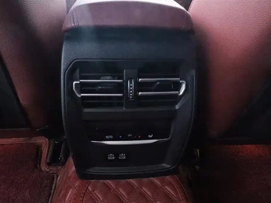 BMW 3 Series 2022 320Li M Sport Package фото 14