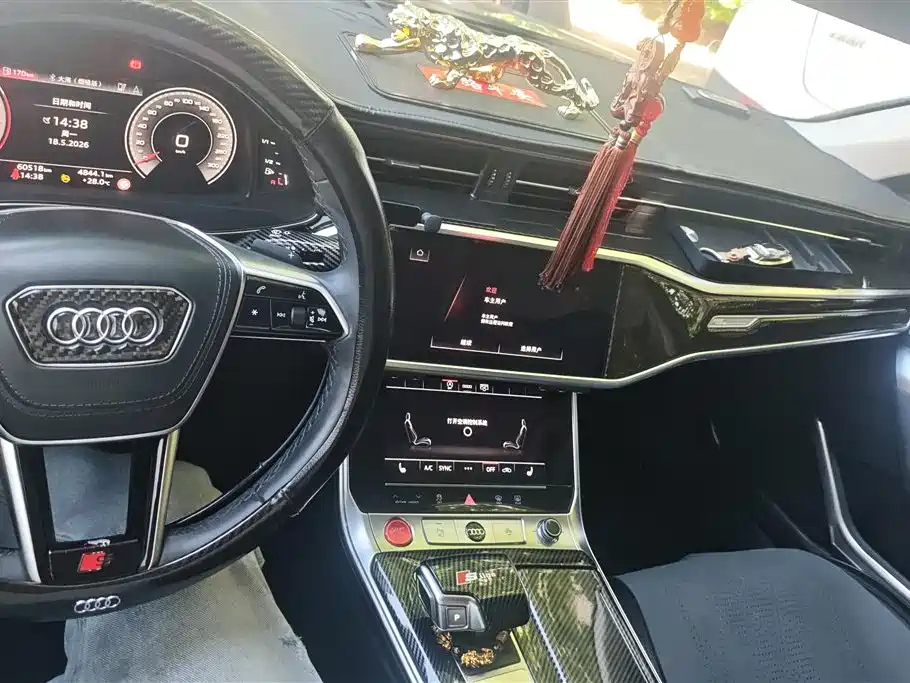 Audi A6L 2024 40 TFSI Luxury Elegance фото 12
