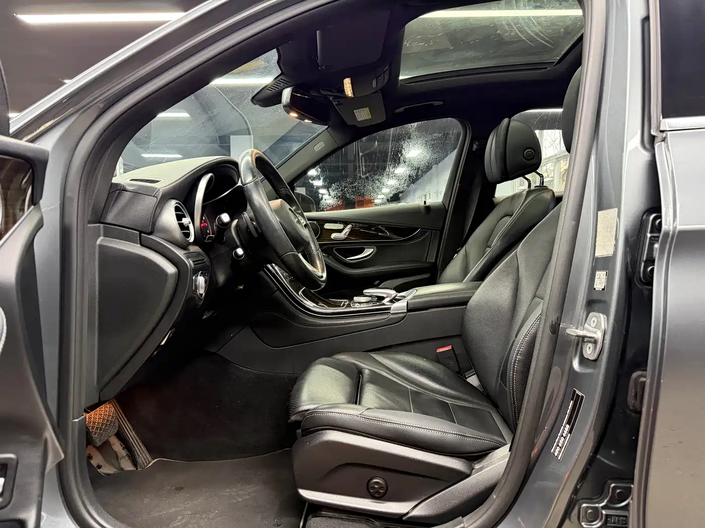 Mercedes-Benz GLC 2017 GLC 260 4MATIC Dynamic фото 4
