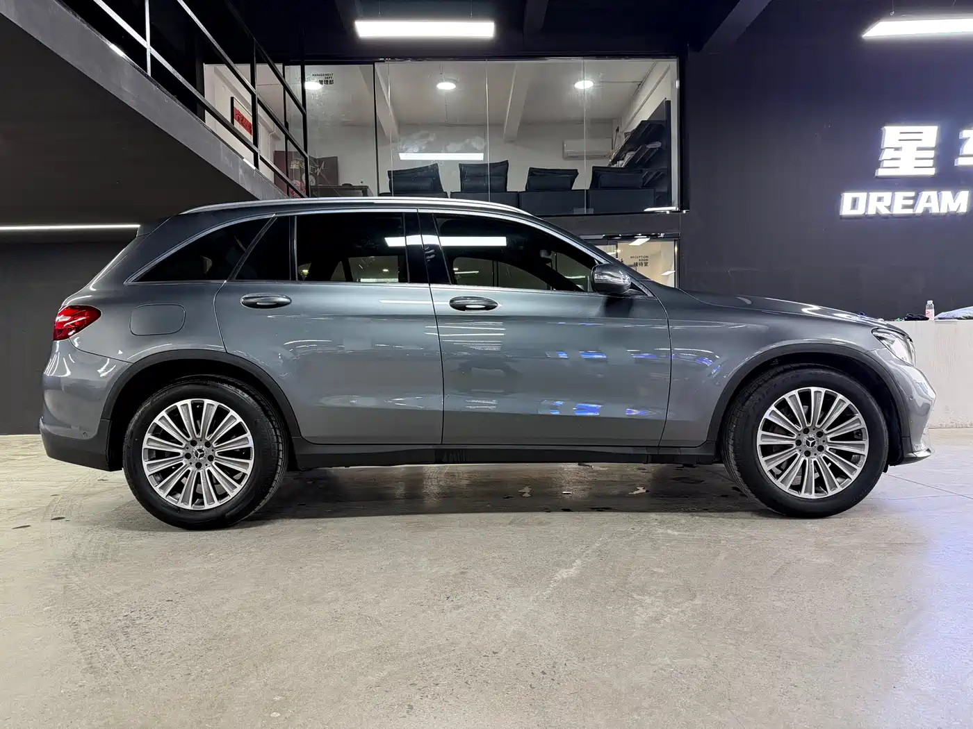 Mercedes-Benz GLC 2017 GLC 260 4MATIC Dynamic фото 11