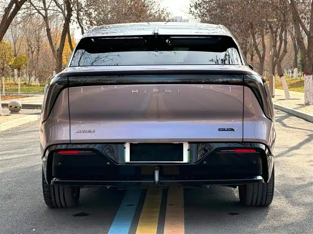 HiPhi GAO HE HIPHI Y