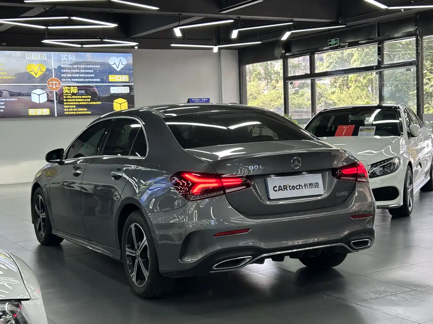 Mercedes-Benz A-Class 2022 Facelift II A 200 L Sport Sedan Fashion фото 7