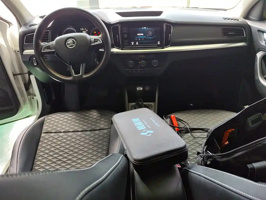 Škoda Kamiq 2018 1.5L Automatic Comfort Version China V фото 10