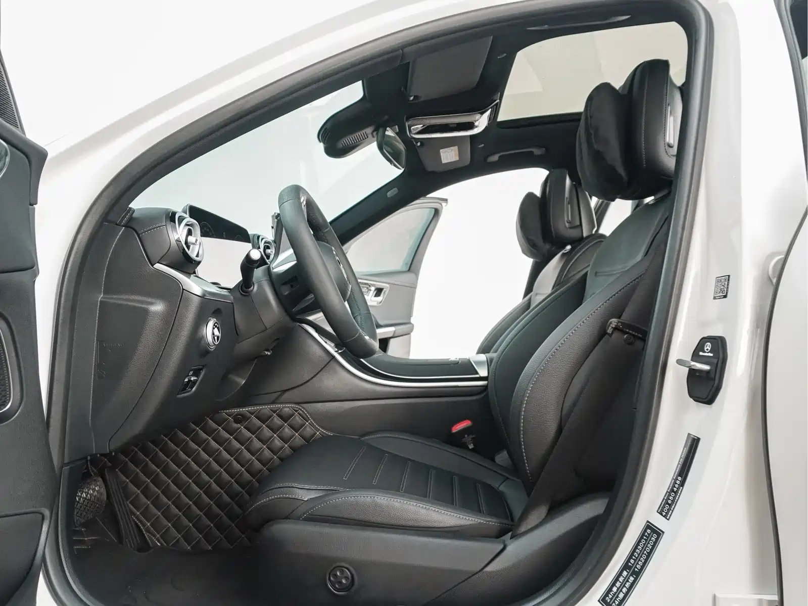 Фото 29 - Mercedes-Benz C-Class