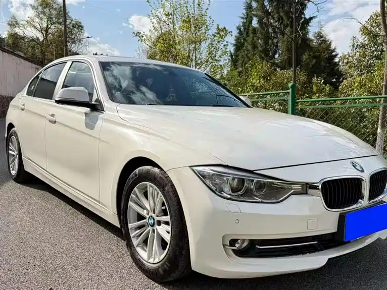 BMW 3 Series 2015 320Li Fashion фото 3