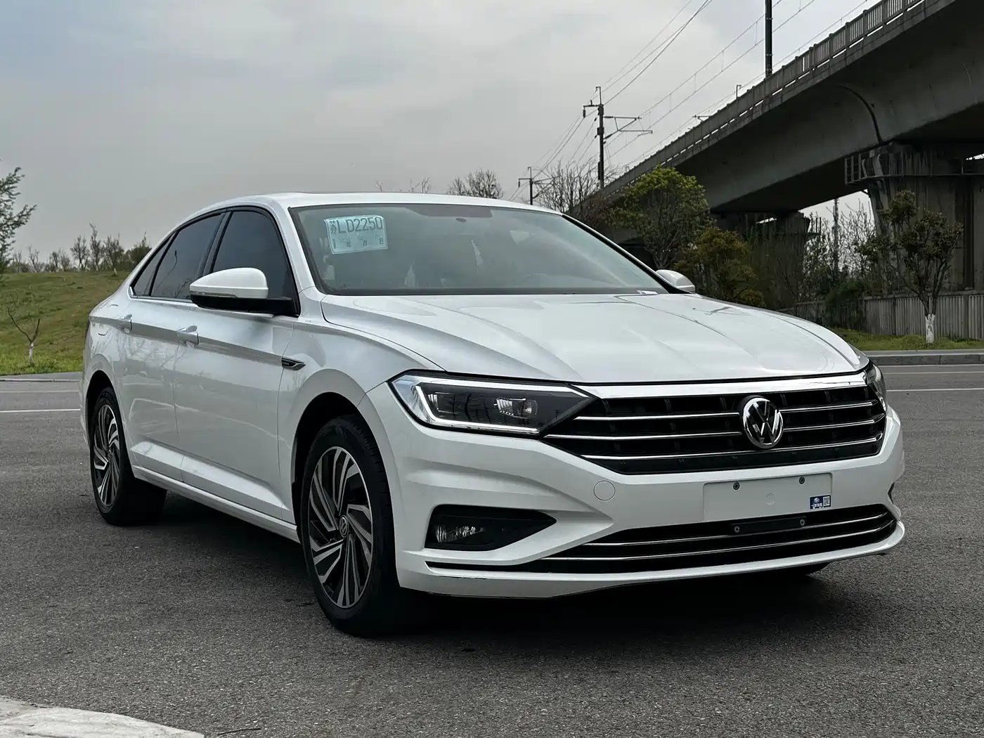 Volkswagen Sagitar 2022 280TSI DSG Soaring Edition фото 3