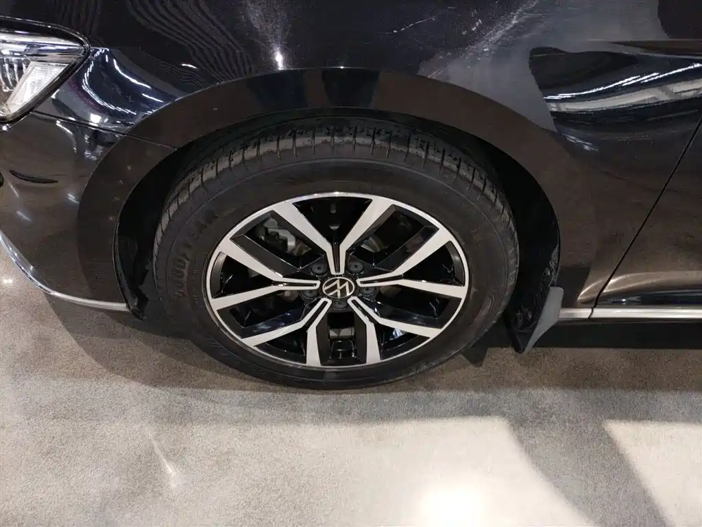 Volkswagen Magotan 2020 330TSI DSG Leading фото 22