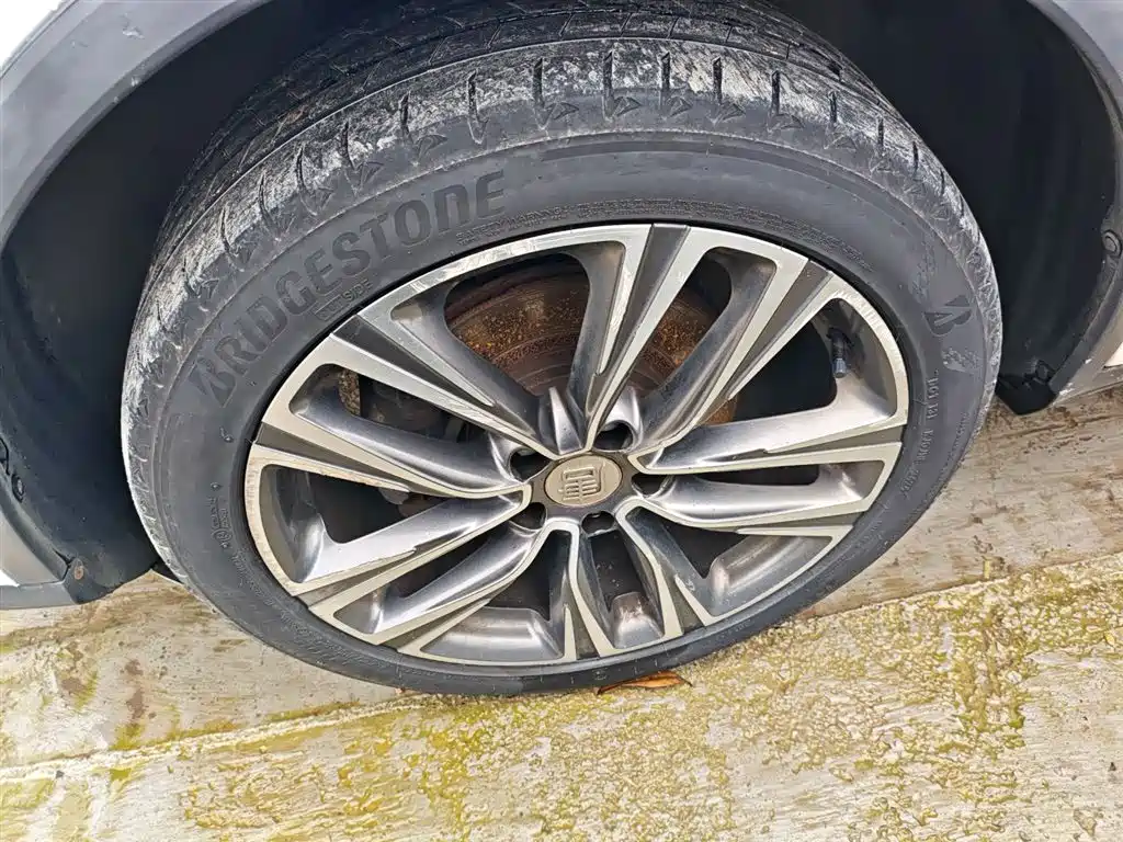 BYD Tang 2018 2.0T Automatic Smart Connection Honor Edition 7-Seater China V фото 23