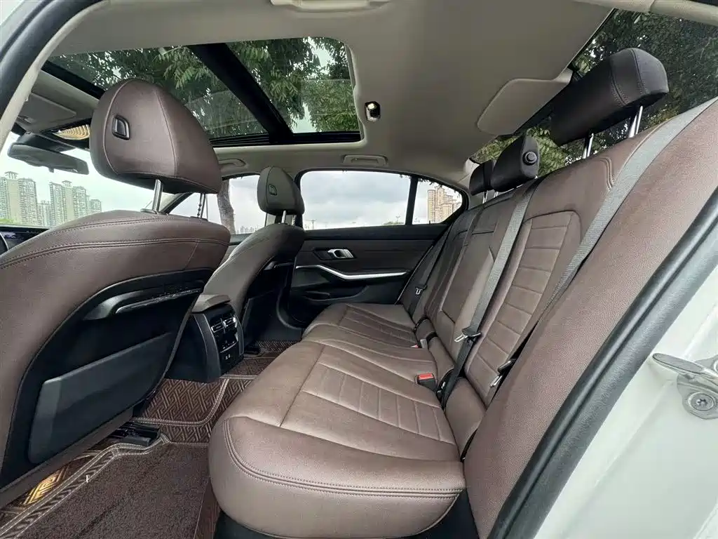BMW 3 Series 2021 Facelift 325Li M Sport Package фото 5