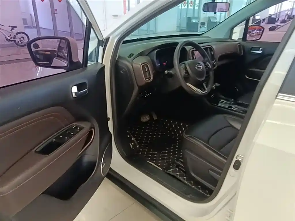 GAC Trumpchi Trumpchi GS3 2017 Model 200T Automatic Luxury Edition фото 16