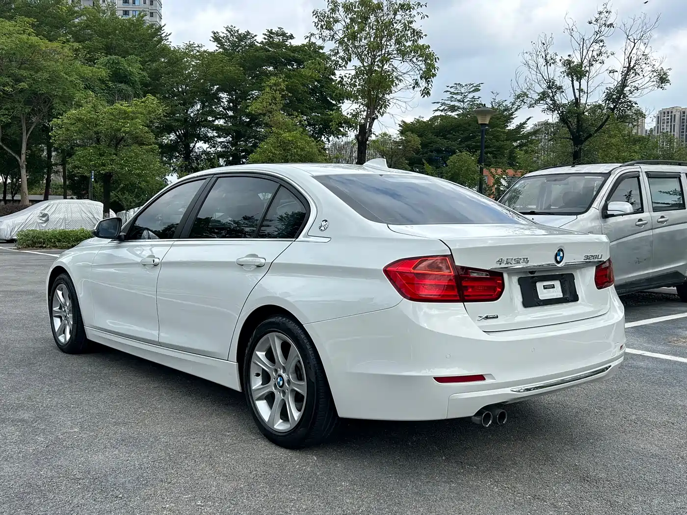 BMW 3 Series 2015 328Li xDrive Fashion фото 10