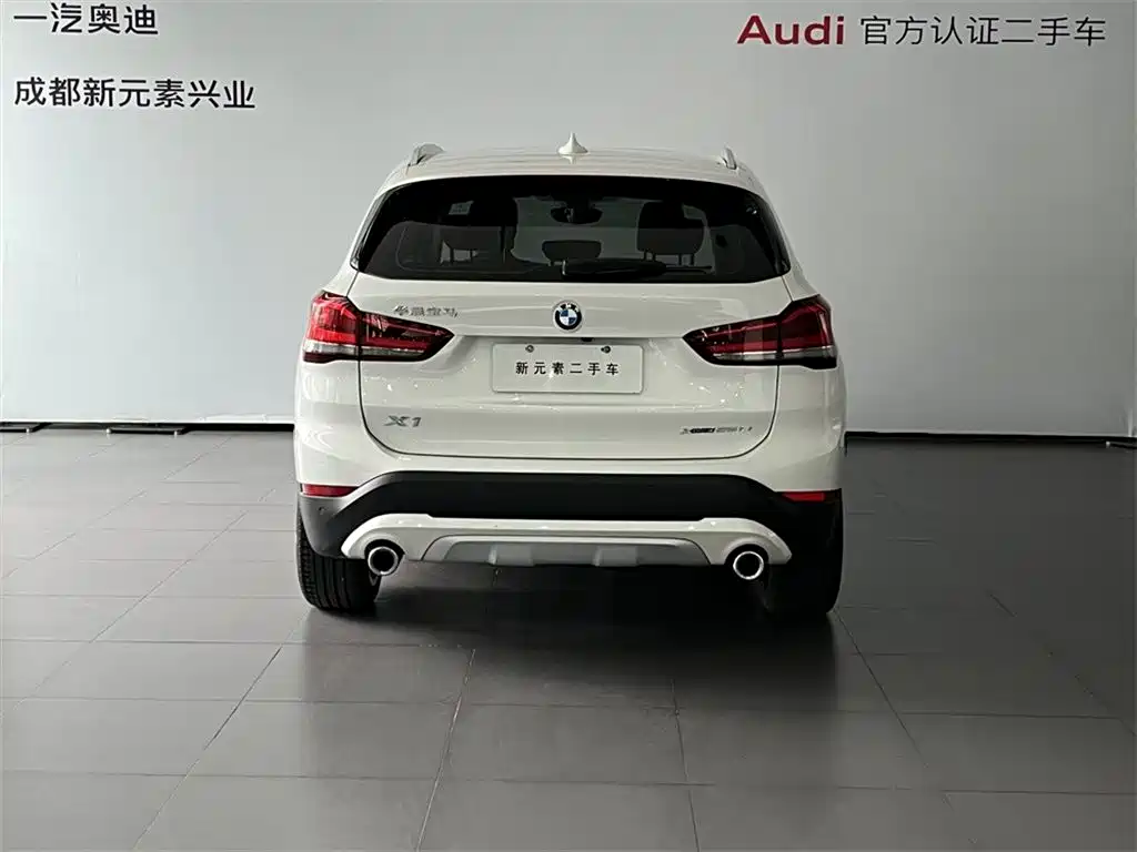 BMW X1 2020 xDrive25Li Premium Edition фото 5