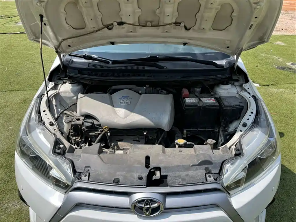 Toyota YARiS L Zhi Xuan 2014 1.5G Automatic Dynamic Edition фото 2