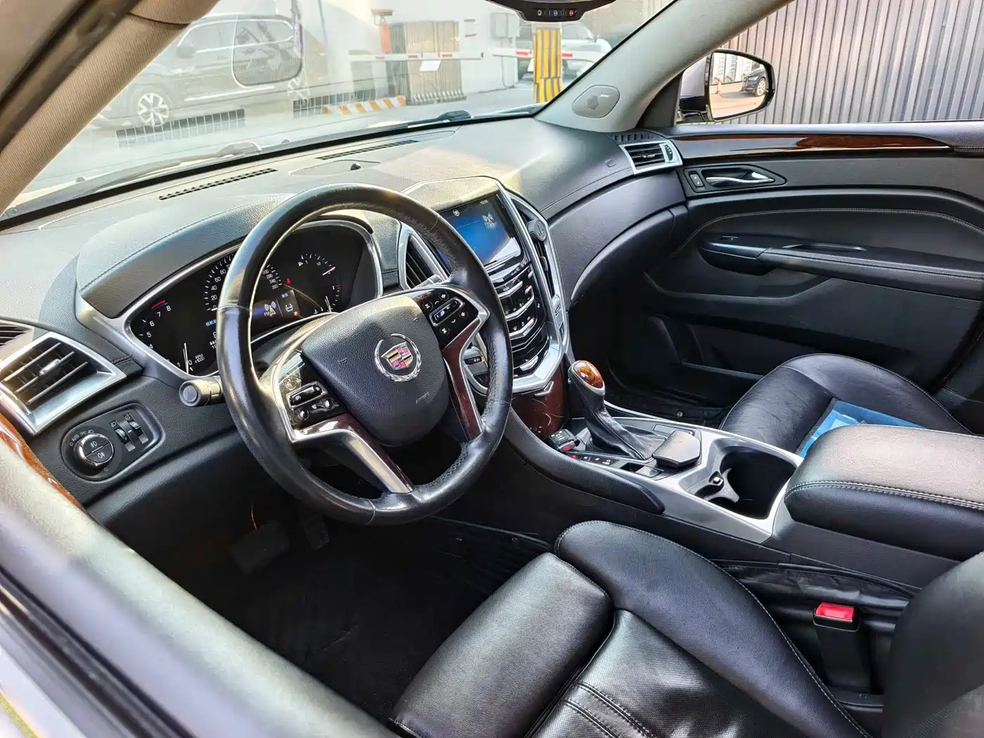 Cadillac SRX 2013 3.0L Elite фото 5