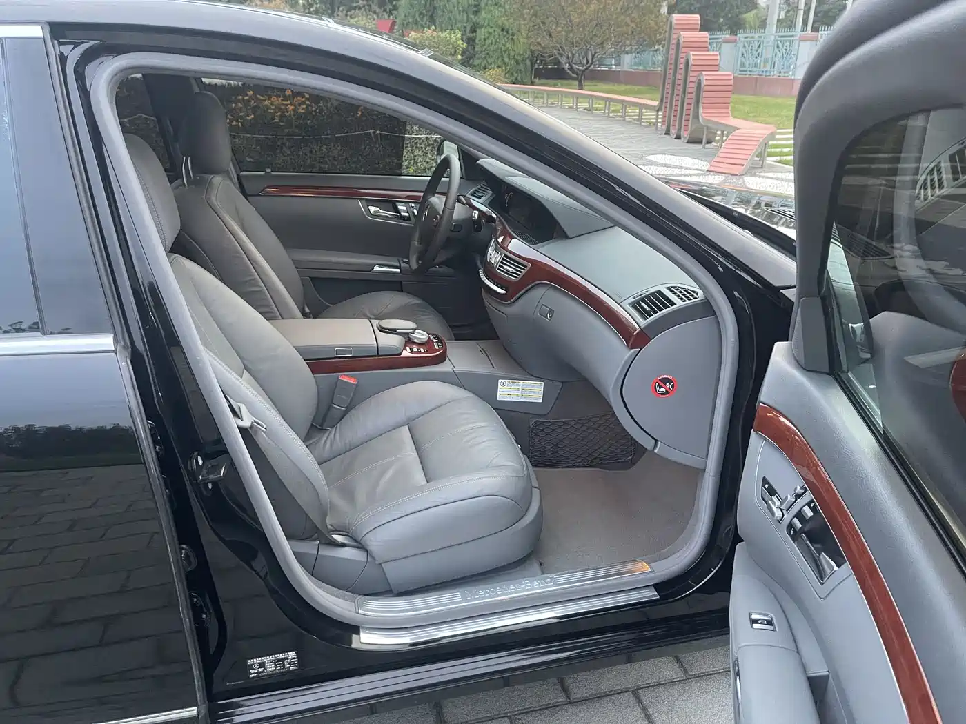 Mercedes-Benz S-Class 2006 Model S 300 фото 12