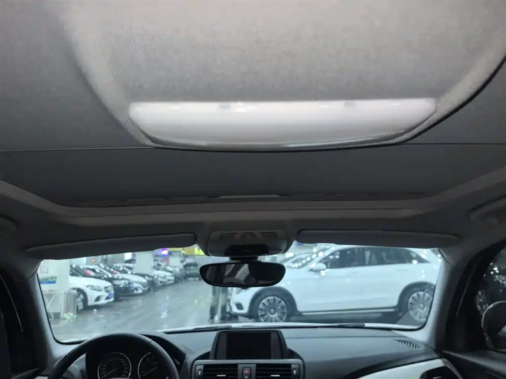 BMW 1 Series (Import) 2013 Facelift 116i Leading Model фото 18