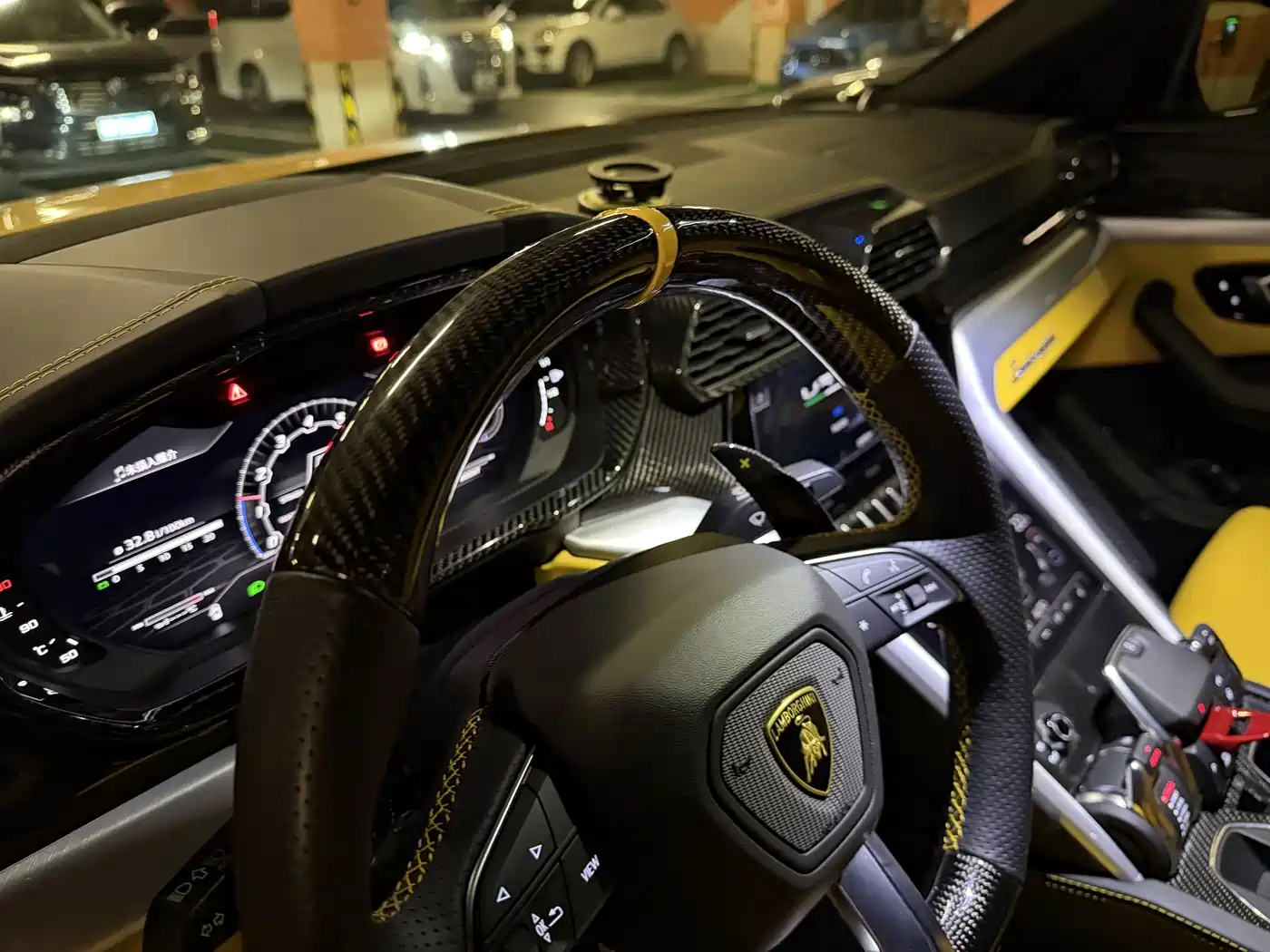 Lamborghini Urus 2023 2021 4.0T V8