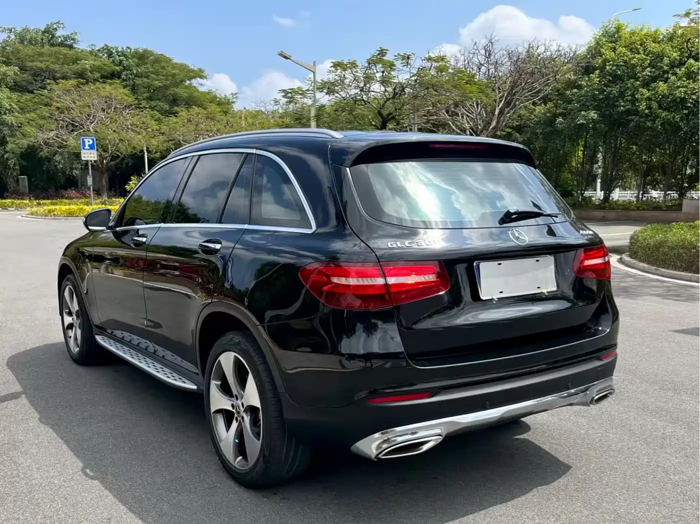 Mercedes-Benz GLC 2016 GLC 300 4MATIC Luxury фото 9