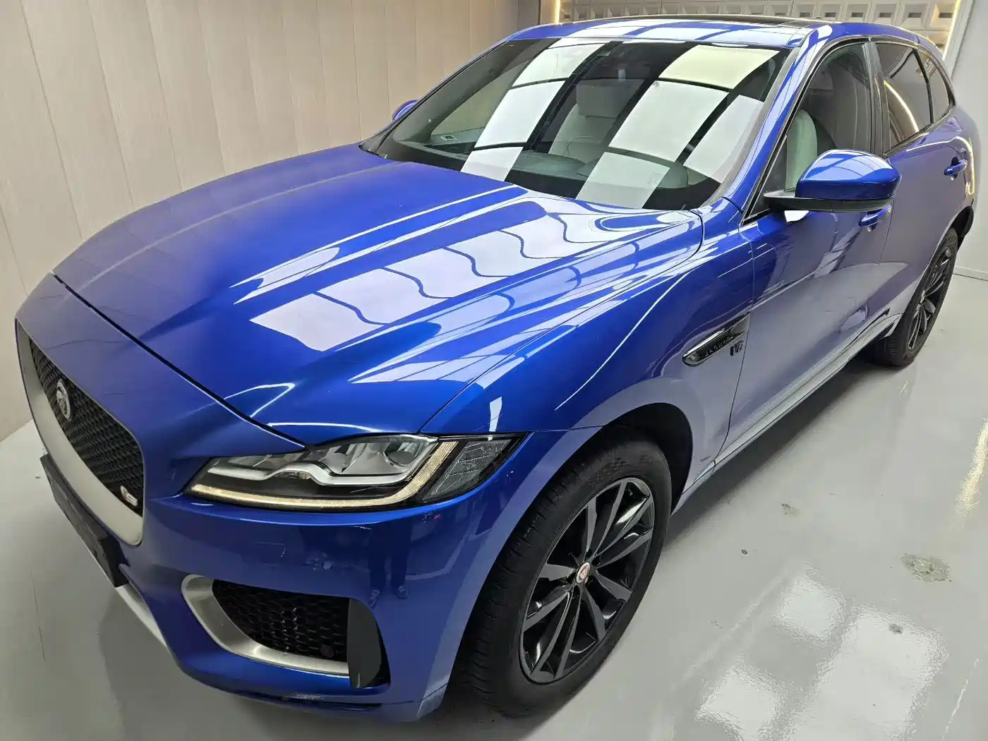 Jaguar F-PACE 2016 3.0 SC AWD S High Performance Edition