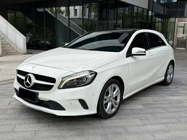 Mercedes-Benz Mercedes-Benz A-Class (Import) 2016 A 200 Dynamic