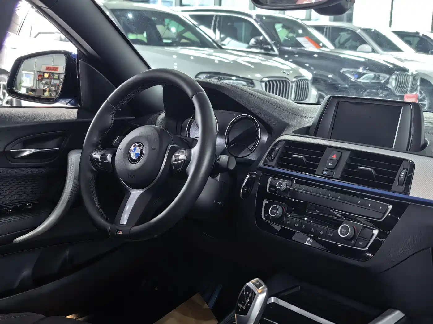 BMW 2 Series (Import) 2018 225i Convertible Coupe M Sport фото 7