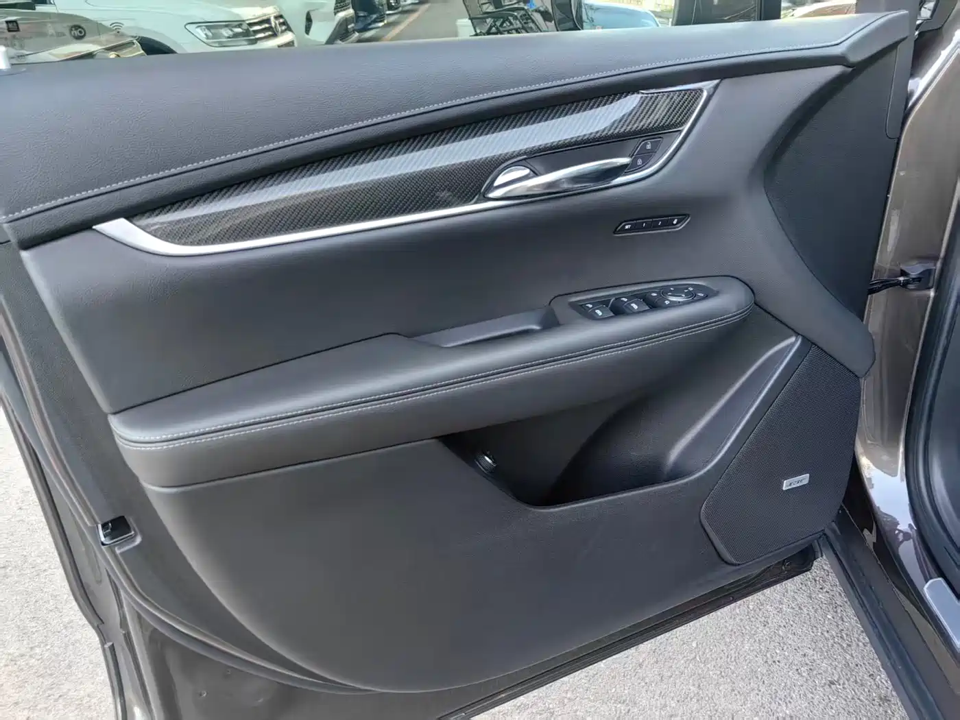 Cadillac XT6 2020 Facelift 28T 6-Seater 4WD Leading Sport Edition фото 18