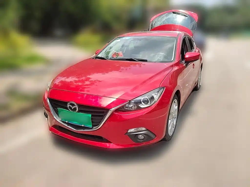 Mazda Mazda3 Axela 2014 2014 Hatchback 2.0L Automatic Sport