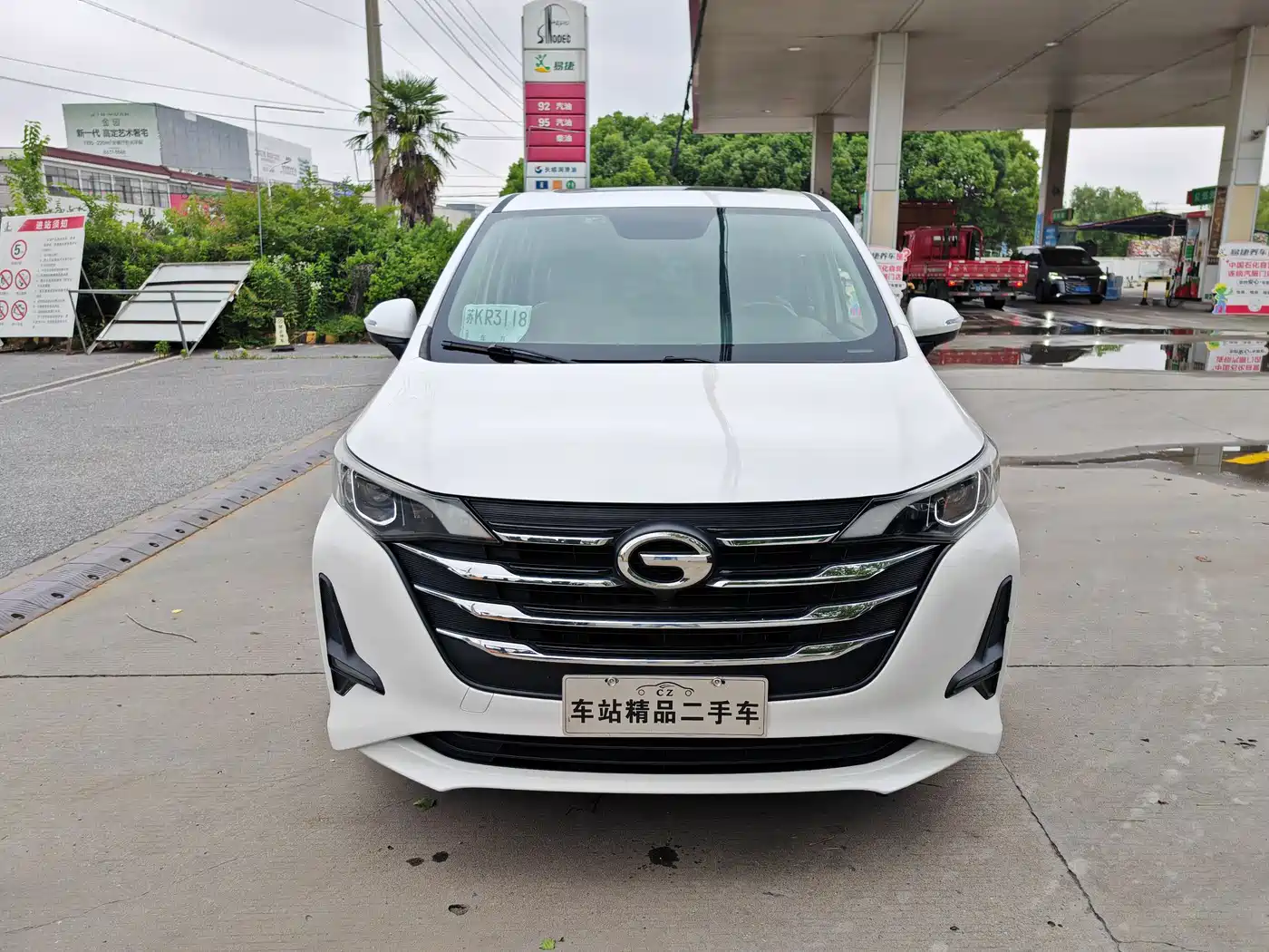 GAC Trumpchi Trumpchi M6 2019 270T Automatic Premium Edition (7-Seater) China V фото 2