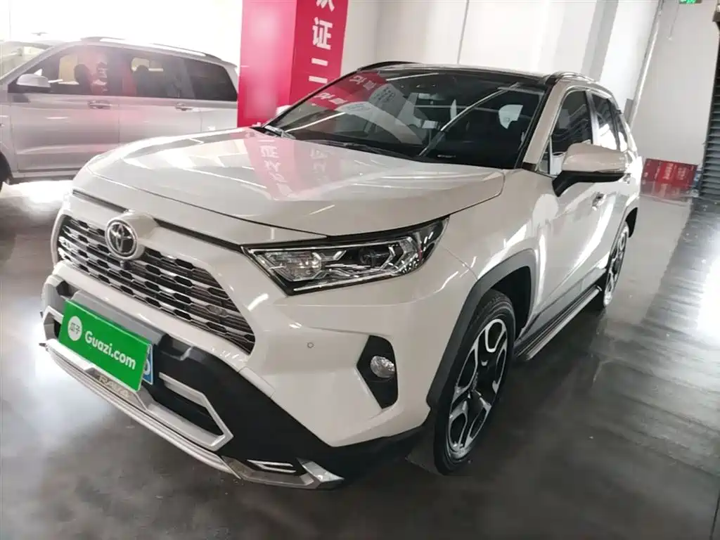 Toyota RAV4 Rongfang 2020 2.0L CVT 2WD Prestige Edition