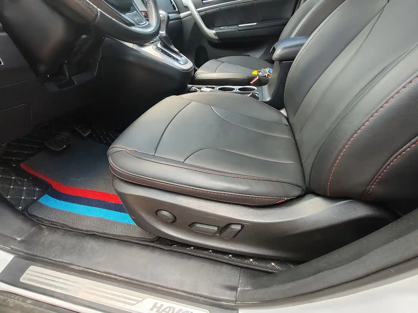 Haval H6 2017 Red Label Sport 1.5T Automatic 2WD Luxury фото 15