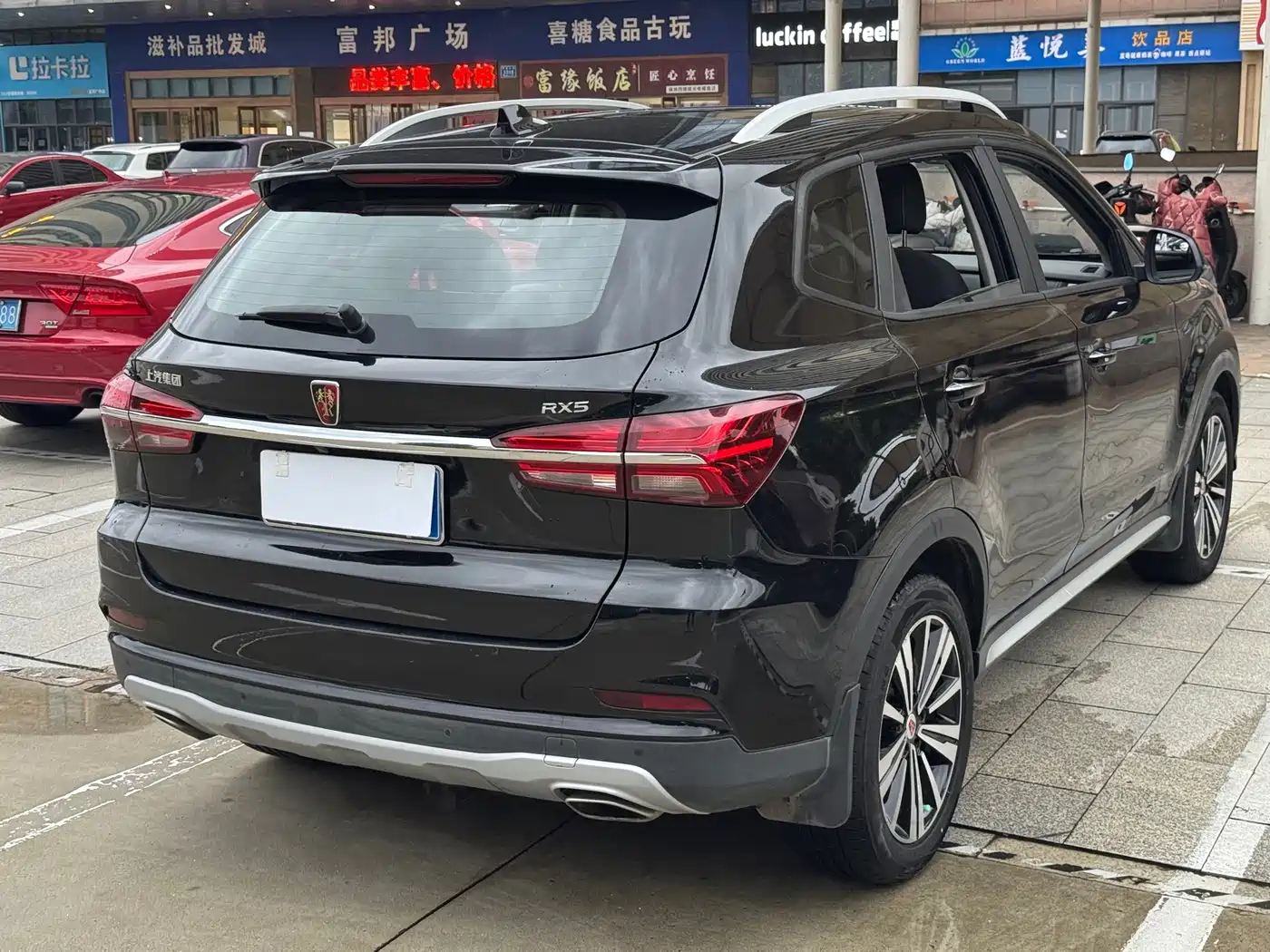 Фото 6 - Roewe RX5