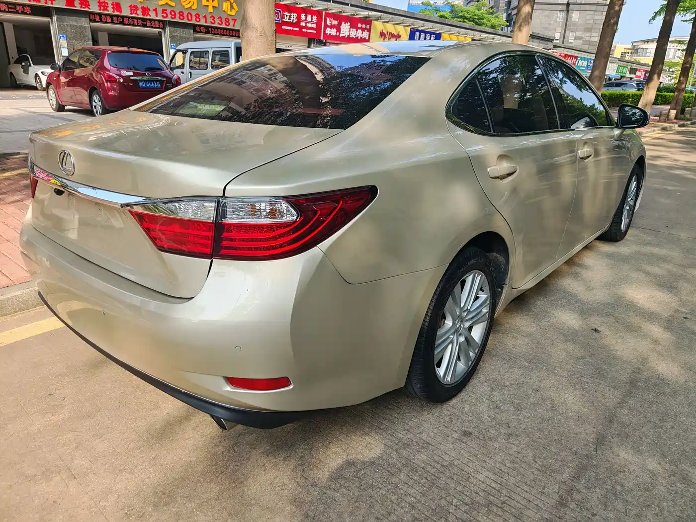 Lexus ES 2013 250 Elite Edition фото 6