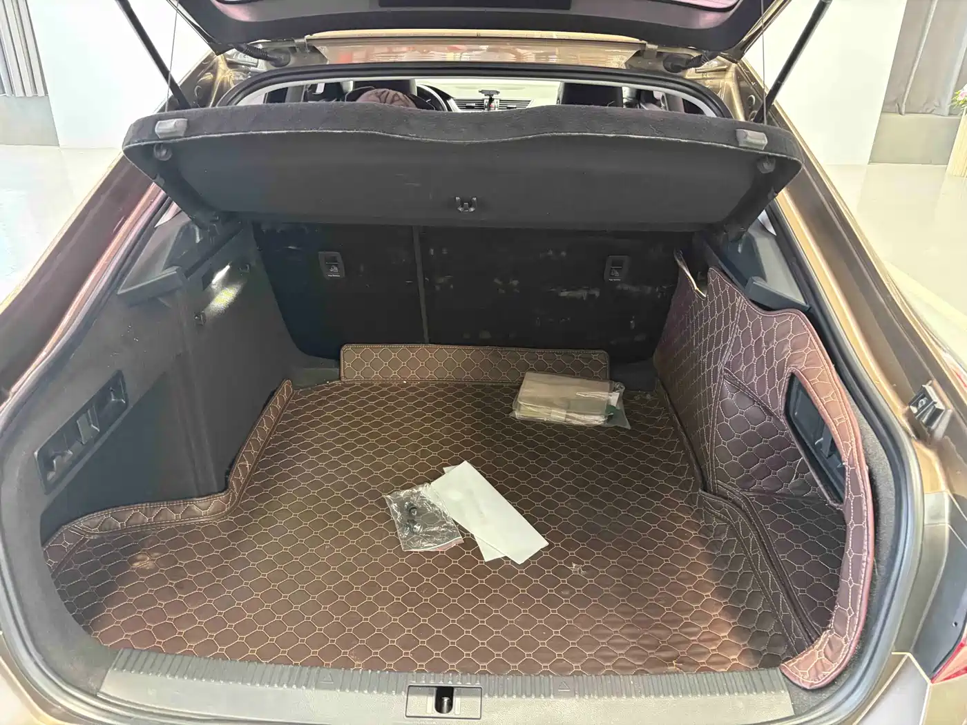 Škoda Superb 2016 TSI330 DSG Smart Edition фото 11