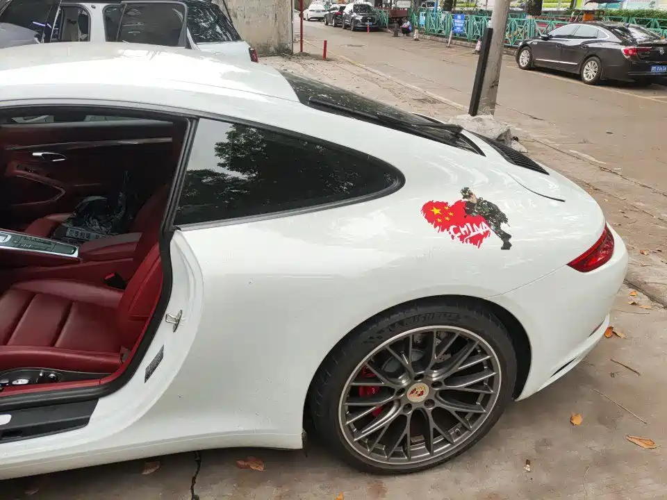 Porsche 911 2016 Carrera 3.0T фото 7