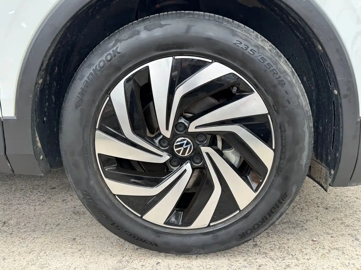 Volkswagen Tiguan L 2023 330TSI Auto 2WD Comfort Edition фото 12