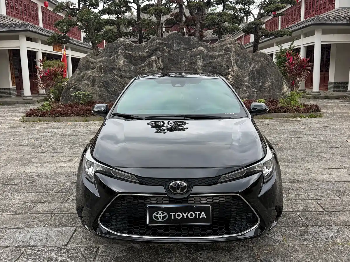 Toyota Levin 2021 185T CVT Luxury Edition фото 2