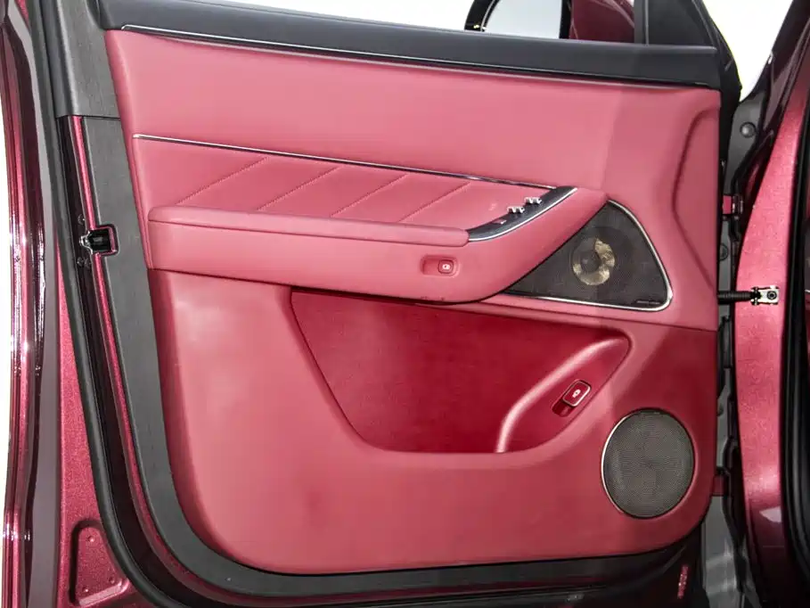 Aito AITO M8 2025 2025 Model Extended Range Ultra Edition 53.4kWh 5-Seater