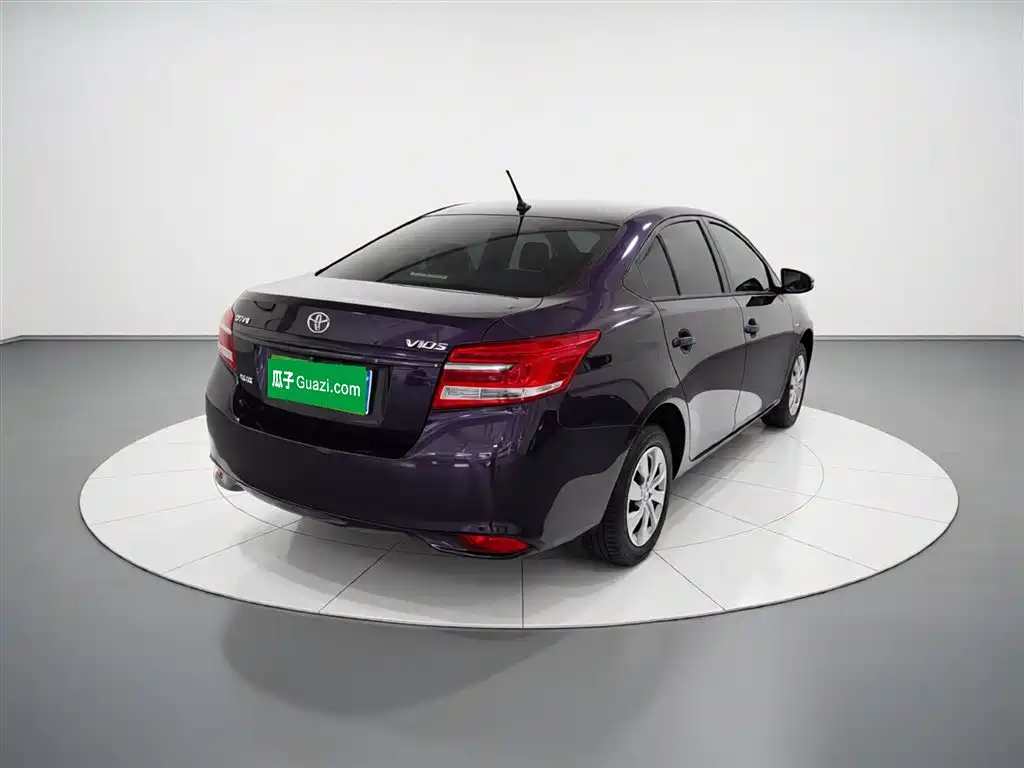 Toyota Vios 2017 1.3L CVT Sharp фото 7
