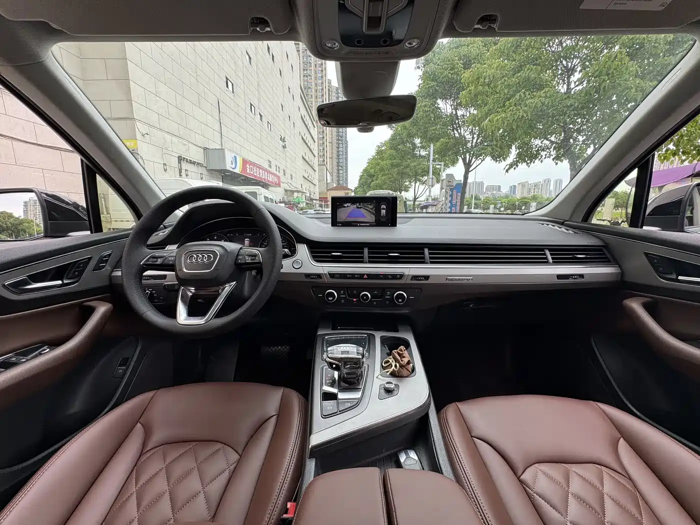 Фото 4 - Audi Q7