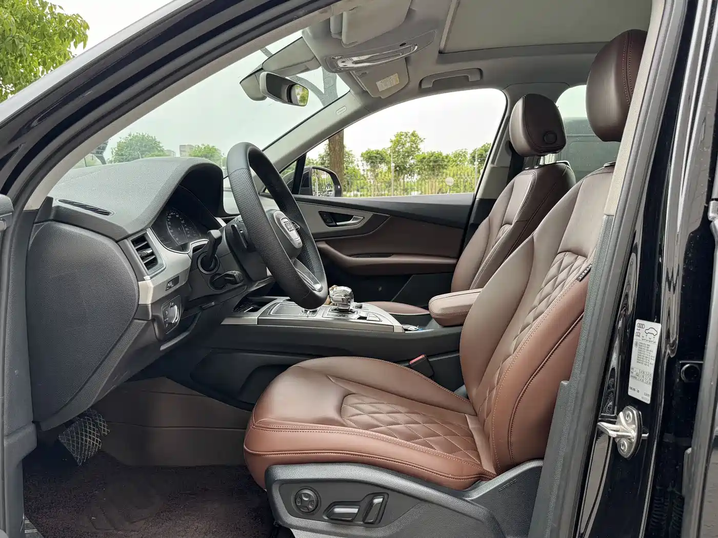 Фото 7 - Audi Q7