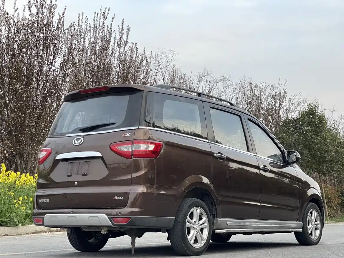 BAIC Huansu H2 2015 2015 1.5L AMT Premium BJ415C
