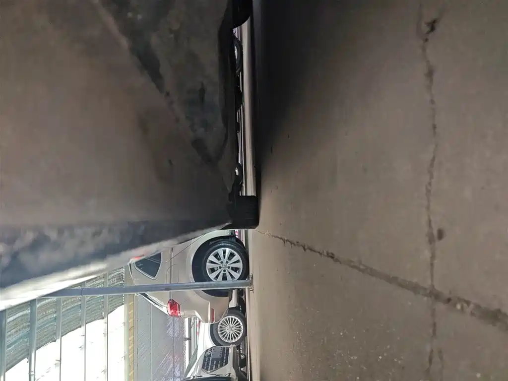 Volkswagen Passat New Energy 2022 430PHEV Hybrid Elite Edition фото 21