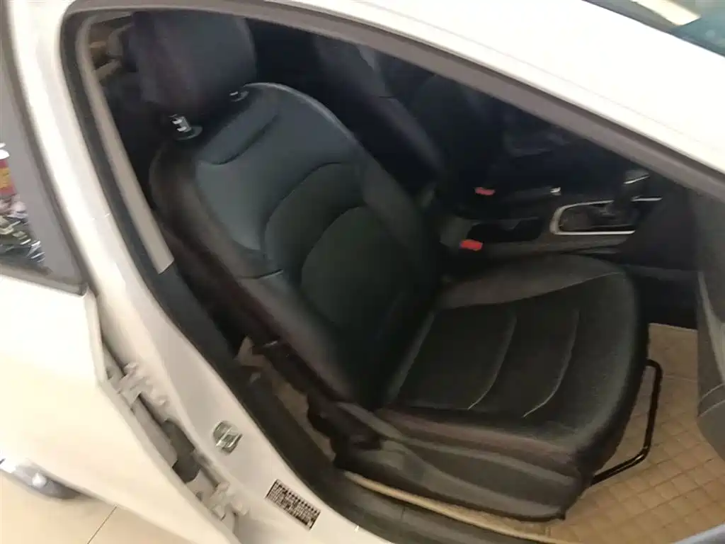 Chevrolet Cavalier 2019 320 Auto Sunroof Enjoyment Edition фото 25