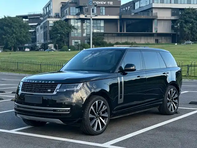  Land Rover Range Rover 2023 3.0 L6 400PS Golden Age 7-Seater Long Wheelbase