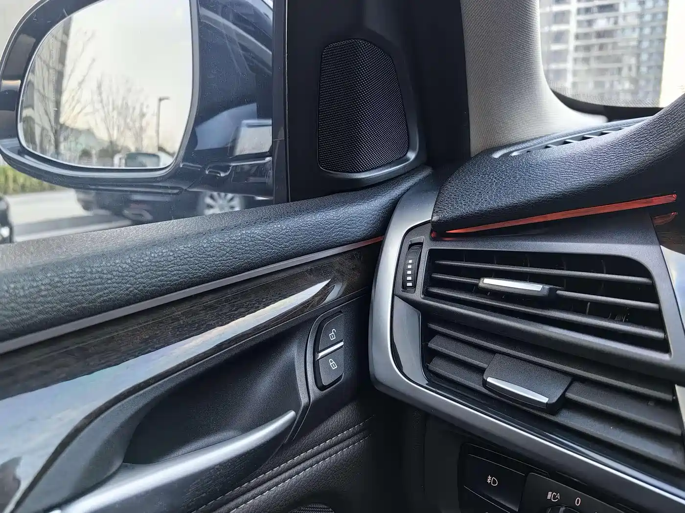 BMW X5 (Import) 2017 xDrive35i Elegance фото 7