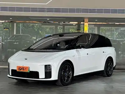 Li Auto i8