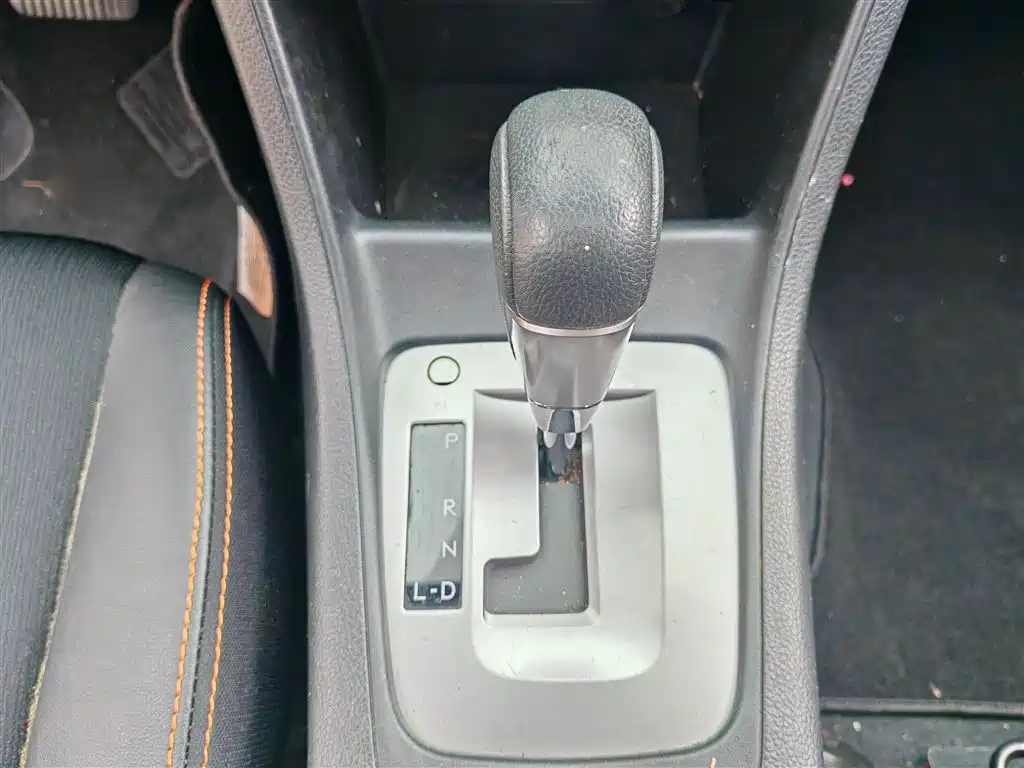 Subaru XV 2014 2.0i Comfort фото 7