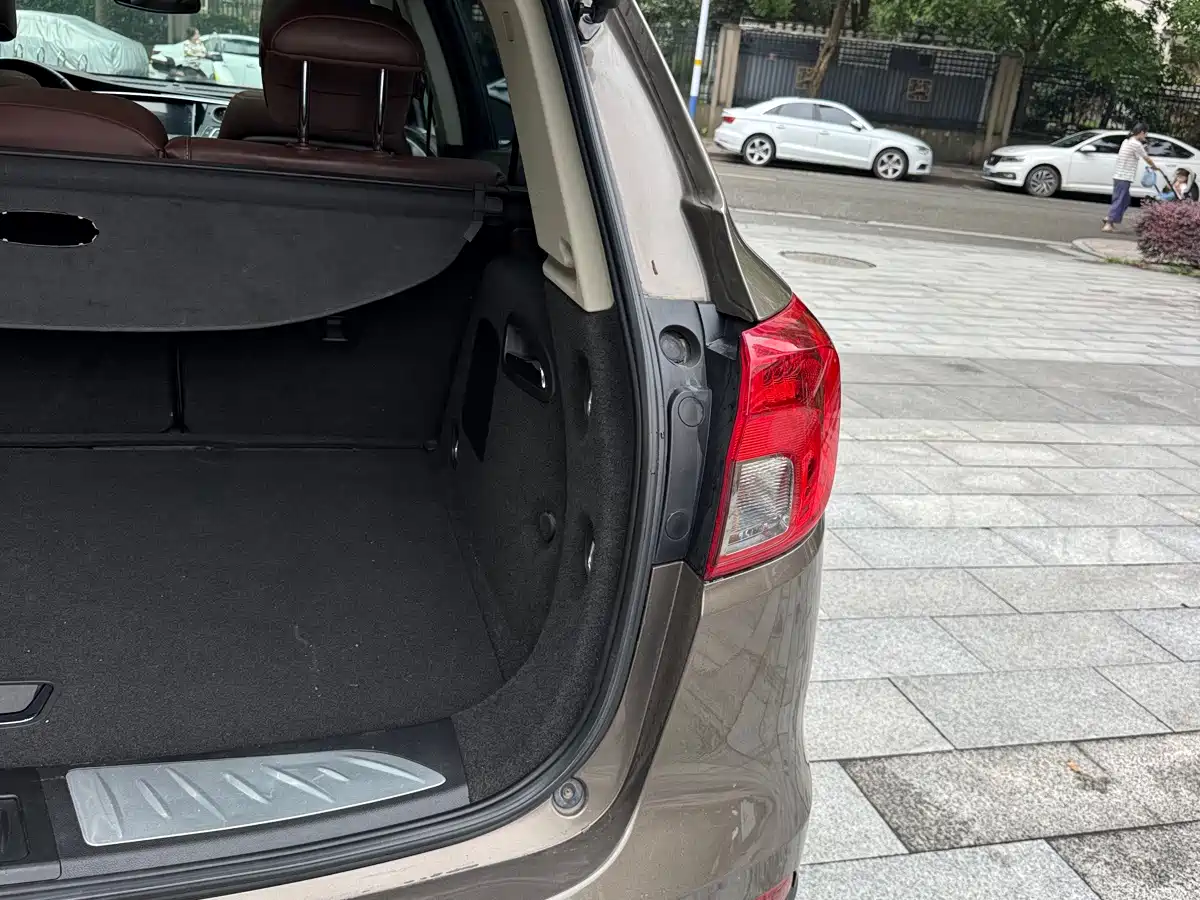 Buick Envision Plus 2015 2014 28T 4WD Luxury